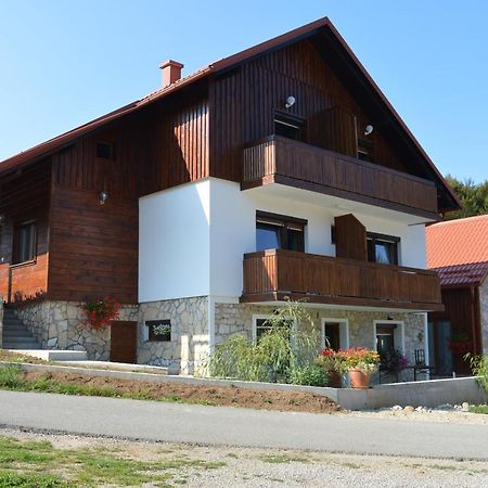 Sixteen Lakes Guest House Jezerce Εξωτερικό φωτογραφία