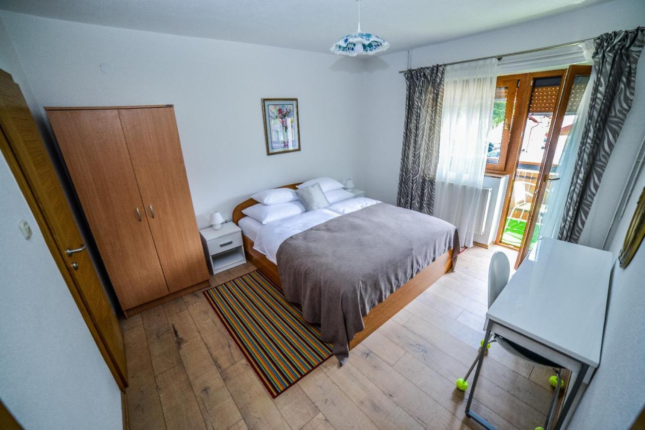 Sixteen Lakes Guest House Jezerce Εξωτερικό φωτογραφία