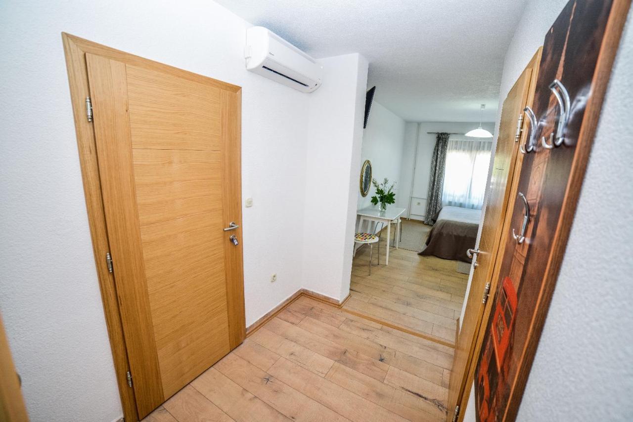 Sixteen Lakes Guest House Jezerce Εξωτερικό φωτογραφία